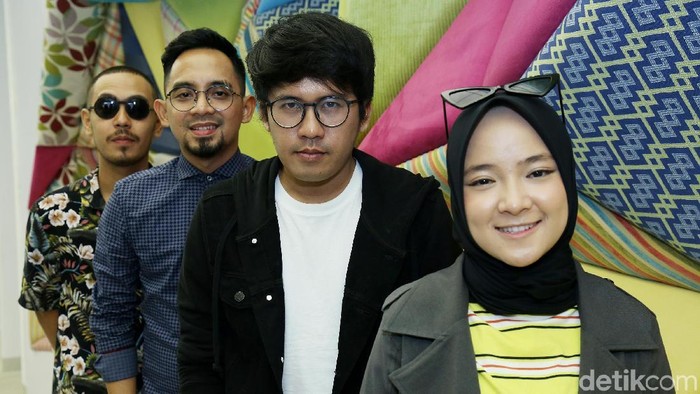 Ayus Minta Maaf Terkait Isu Selingkuh dengan Nissa Sabyan