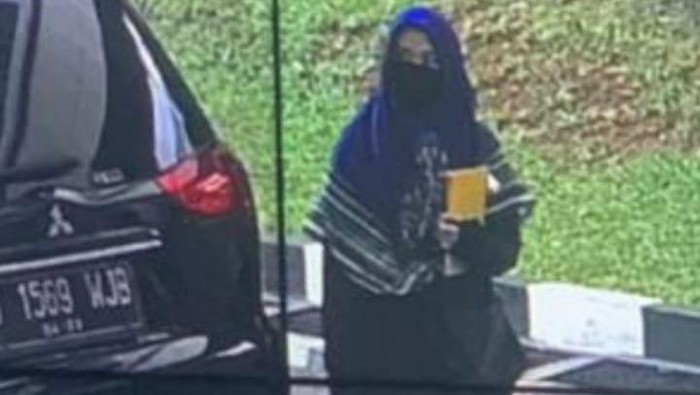 Perempuan Penyerang Mabes Polri Milenial Kelahiran 1995, Warga Jaktim